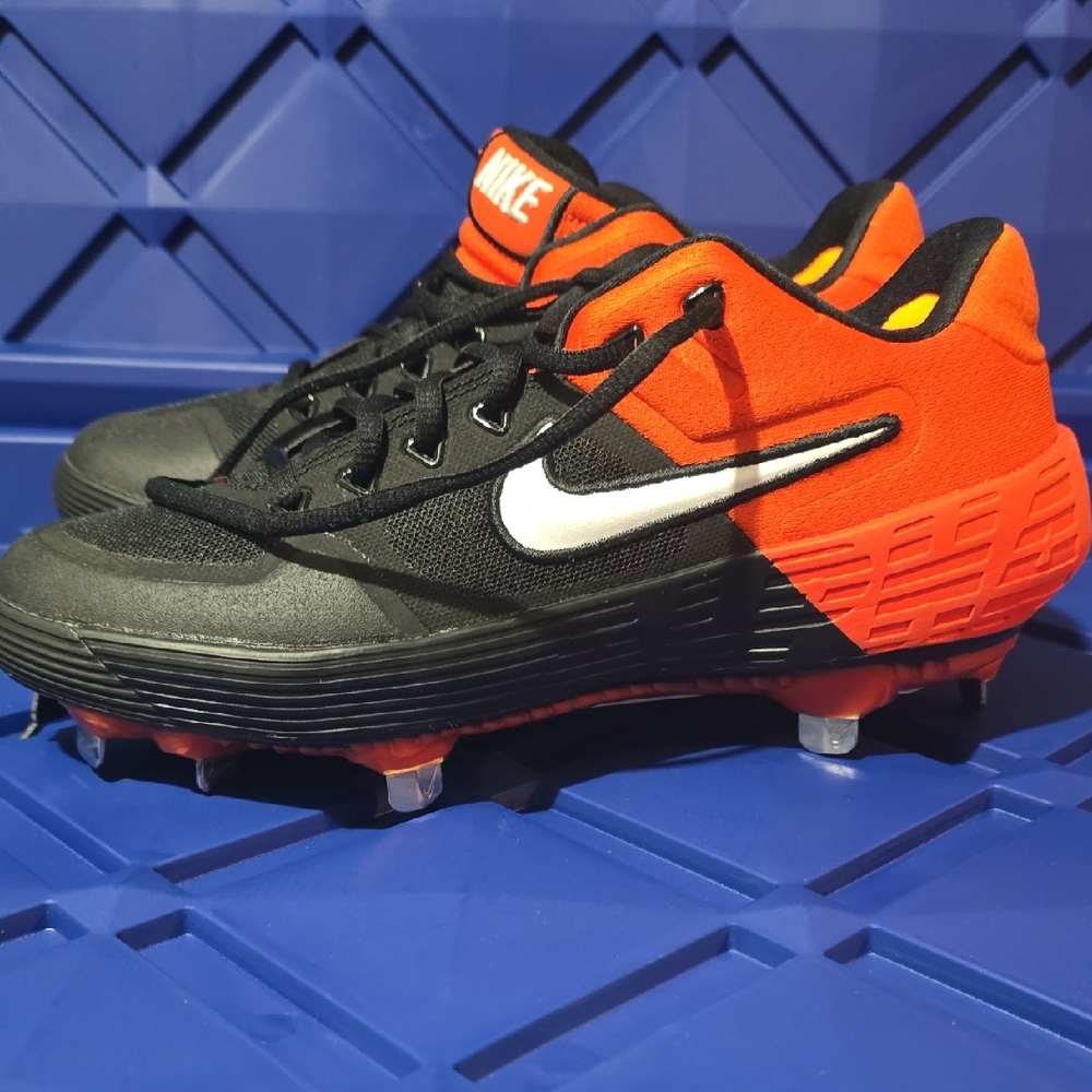 Nike Alpha Huarache Elite 2 Low Metal Baseball Cleats-Boys Size 6-NWOT